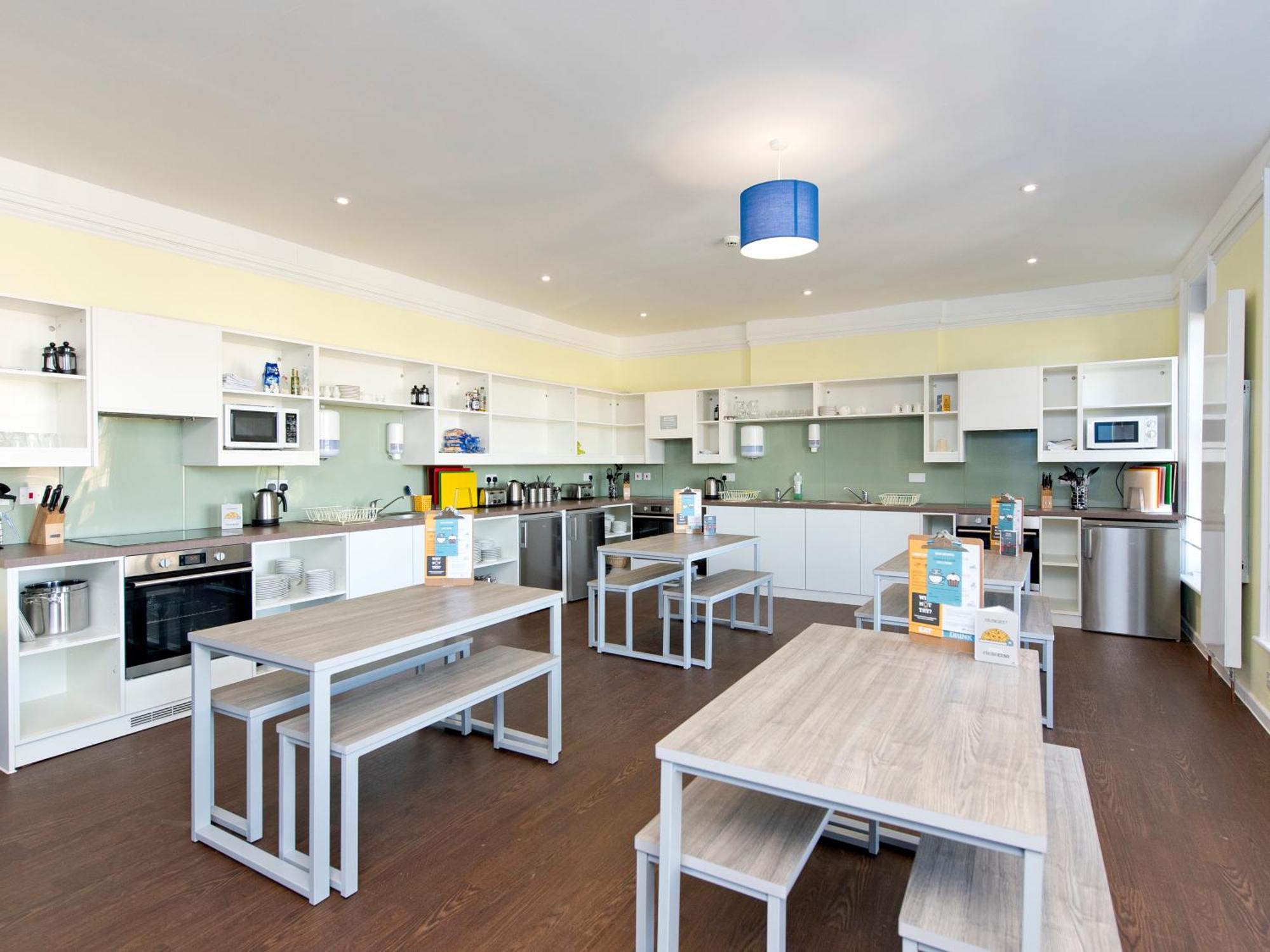 Yha Swanage Hostel Екстериор снимка